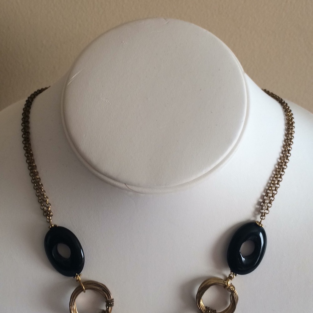 Necklace - Picture 3 of 5